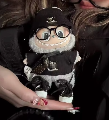 Midnight Operative: Labubu Collector's Series | Limited Noir Outfits + Brown Accents | Fits 17cm Dolls. - Image 4