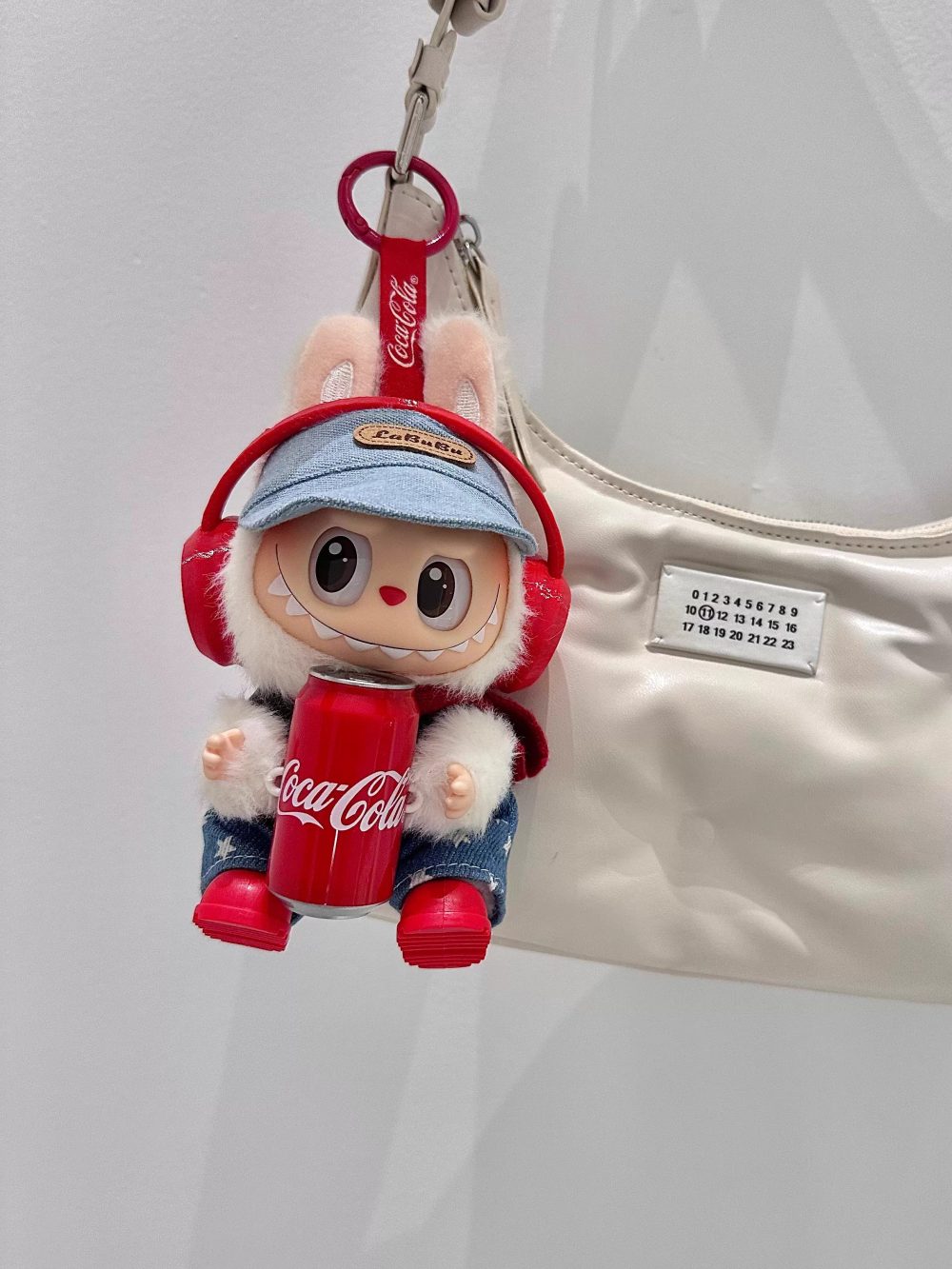 Labubu Clothes.Cola version handicrafts.LBBC0393 - Image 2